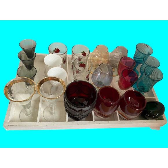 Junk Drawer Lot
18 Mixed Crystal Liqueur Cordial Glasses With 4 Candle Holders - Picture 3 of 9